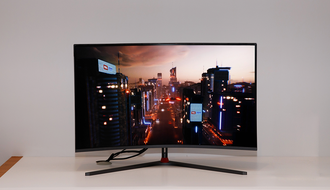 TCLcq9跳高高32" UHD 240Hz R1000电竞屏量产，助力打造电竞“星”世代